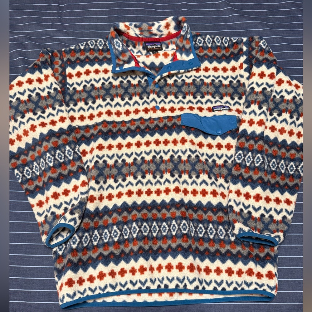 Patagonia Men's Blue and Orange Patterned Crewneck Sweater